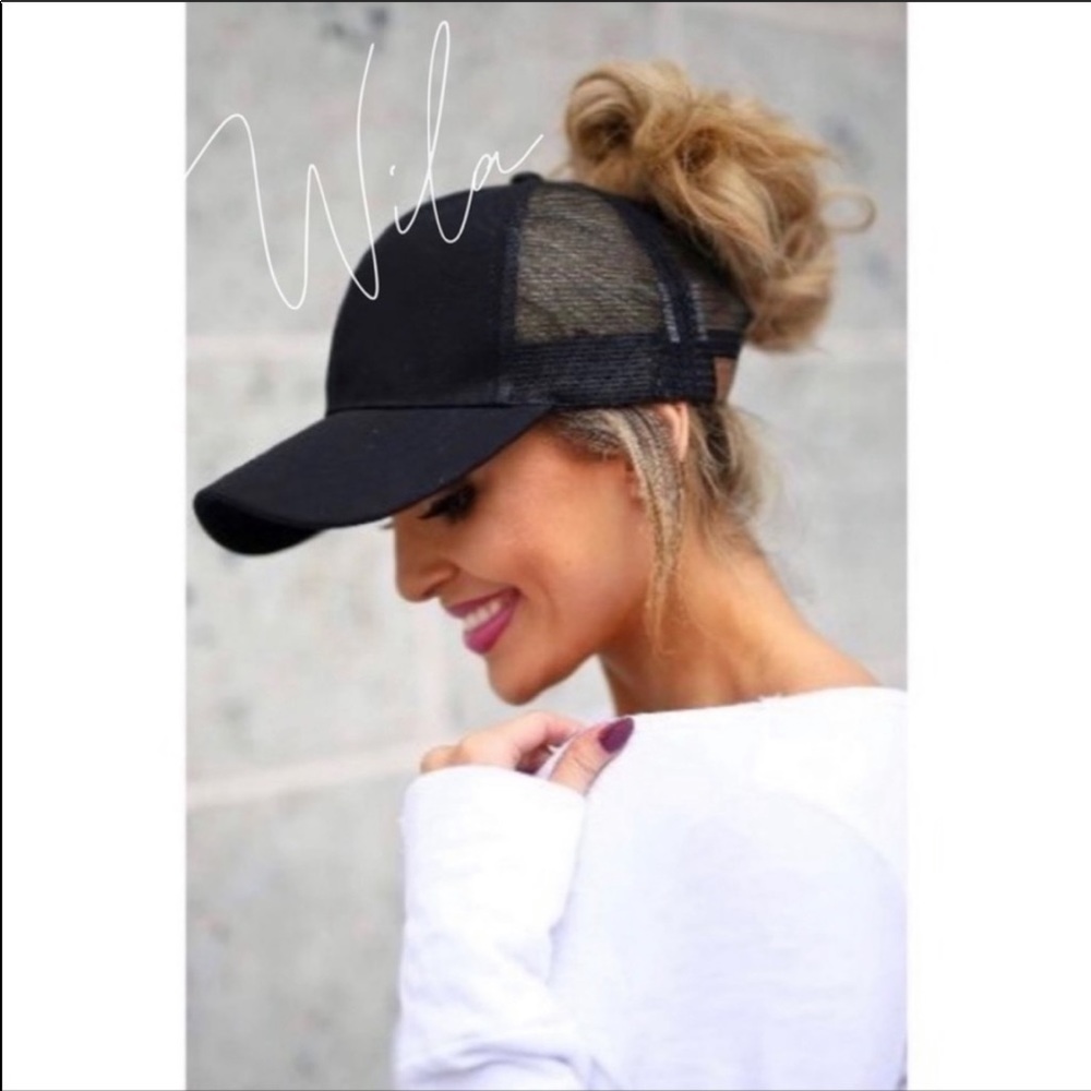 Black High Ponytail/Messy Bun Hat